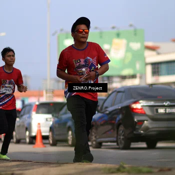 Runner Photo 6007811