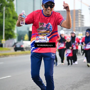 Runner Photo 6007812
