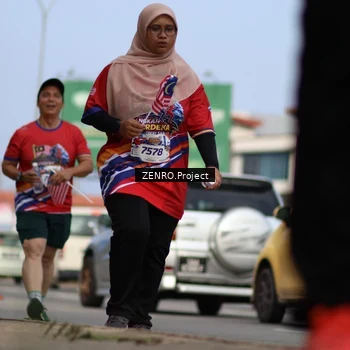 Runner Photo 6007824