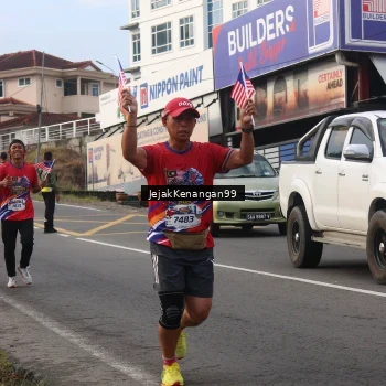 Runner Photo 6007831