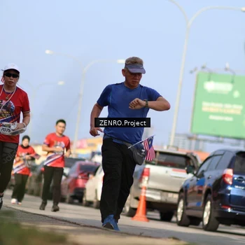 Runner Photo 6007851