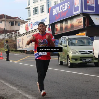Runner Photo 6007860