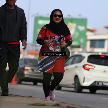 Runner Photo 6007865