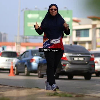 Runner Photo 6007875