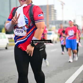 Runner Photo 6007879