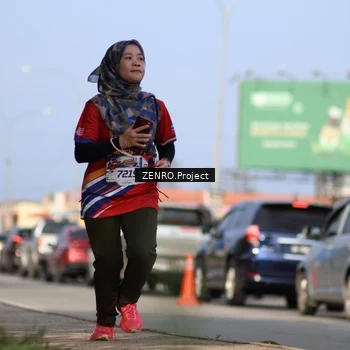 Runner Photo 6007882