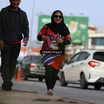 Runner Photo 6007883