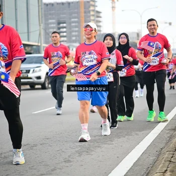 Runner Photo 6007891