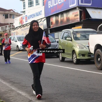 Runner Photo 6007911