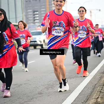 Runner Photo 6007927