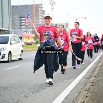 Runner Photo 6007934