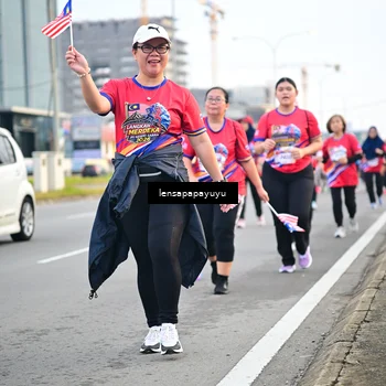 Runner Photo 6007938