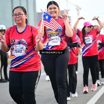 Runner Photo 6007943