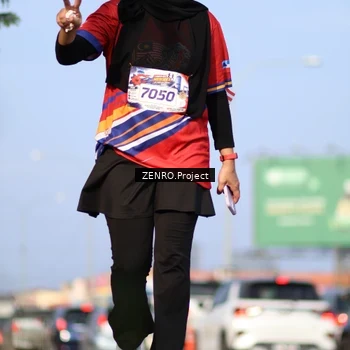 Runner Photo 6007944