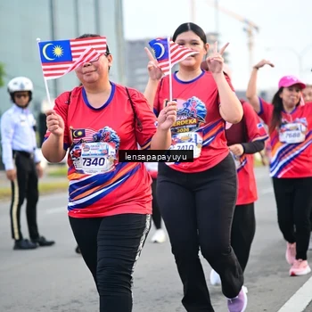 Runner Photo 6007950