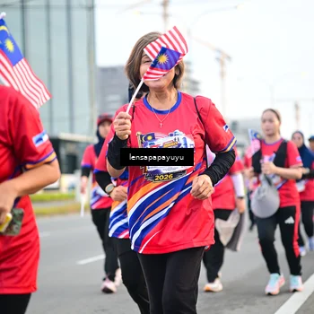 Runner Photo 6007958