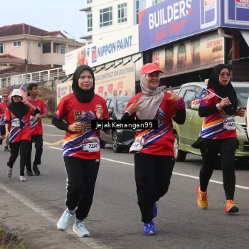 Runner Photo 6007991