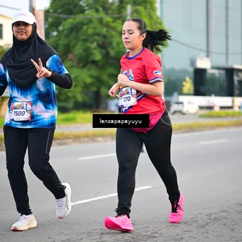 Runner Photo 6007993