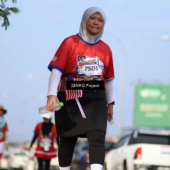 Runner Photo 6008000