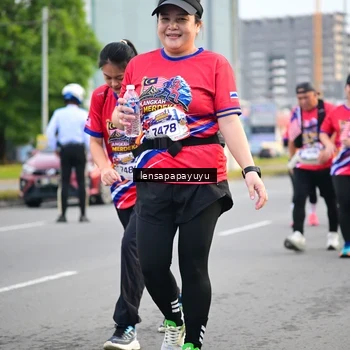 Runner Photo 6008003