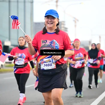 Runner Photo 6008024