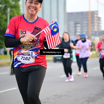 Runner Photo 6008044