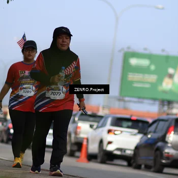 Runner Photo 6008068