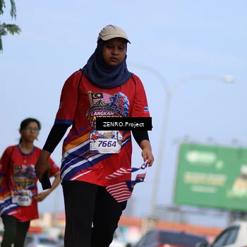 Runner Photo 6008075