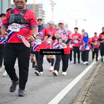 Runner Photo 6008079