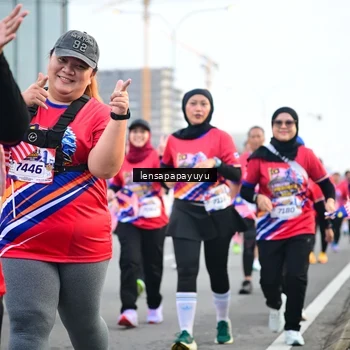 Runner Photo 6008091