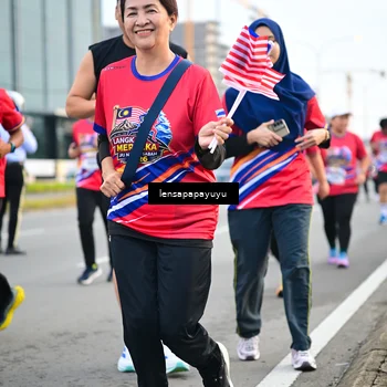 Runner Photo 6008115