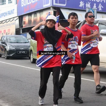 Runner Photo 6008136