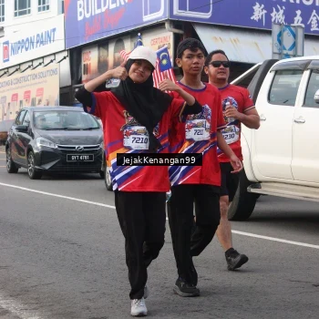 Runner Photo 6008137