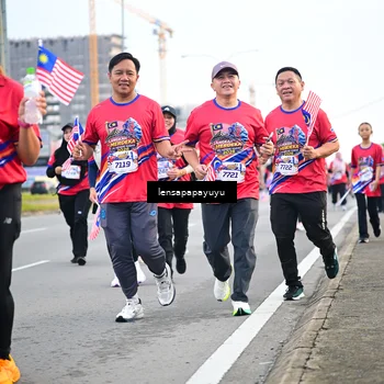 Runner Photo 6008157