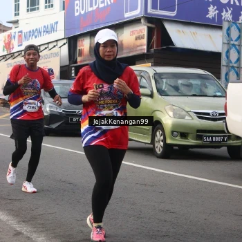 Runner Photo 6008177