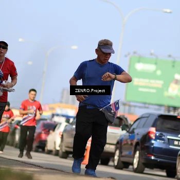 Runner Photo 6008185