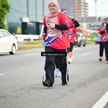 Runner Photo 6008189