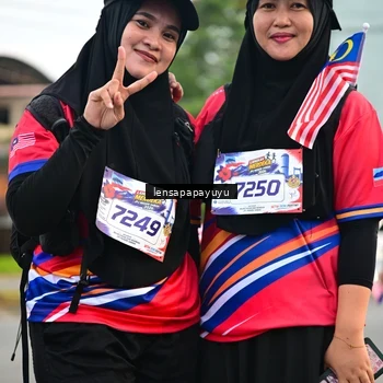Runner Photo 6008190