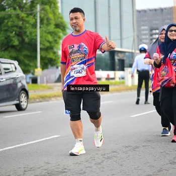 Runner Photo 6008195