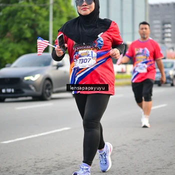 Runner Photo 6008197