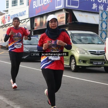 Runner Photo 6008200
