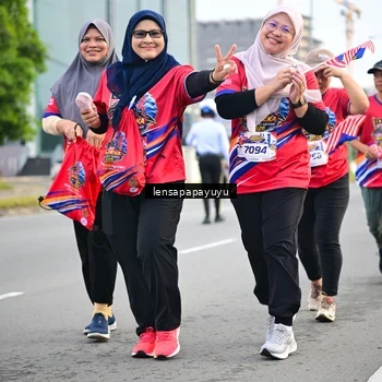 Runner Photo 6008213