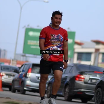 Runner Photo 6008221