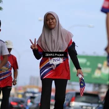 Runner Photo 6008235