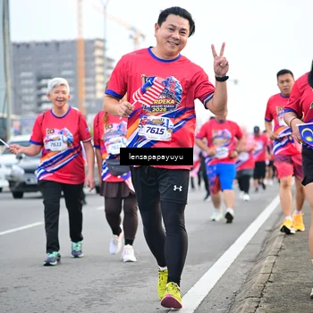 Runner Photo 6008239
