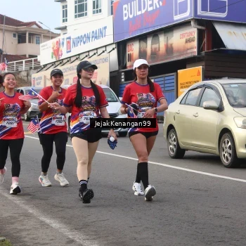 Runner Photo 6008255