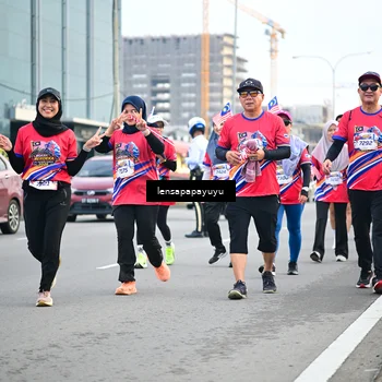 Runner Photo 6008264