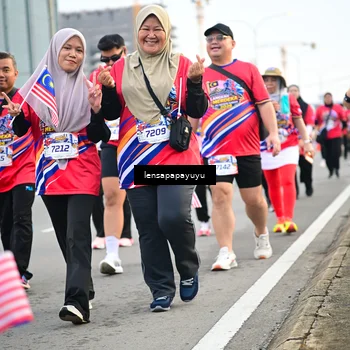 Runner Photo 6008302