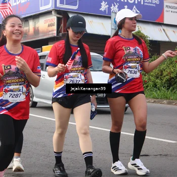 Runner Photo 6008304