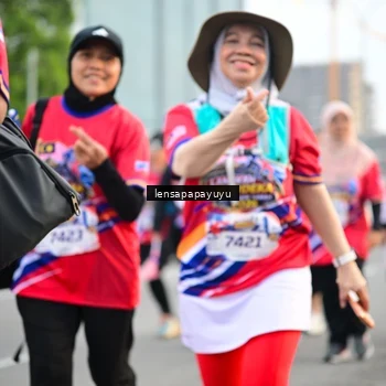 Runner Photo 6008321